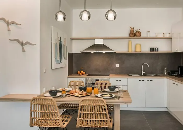 Iokasti - Ionian Treasure Pesádha